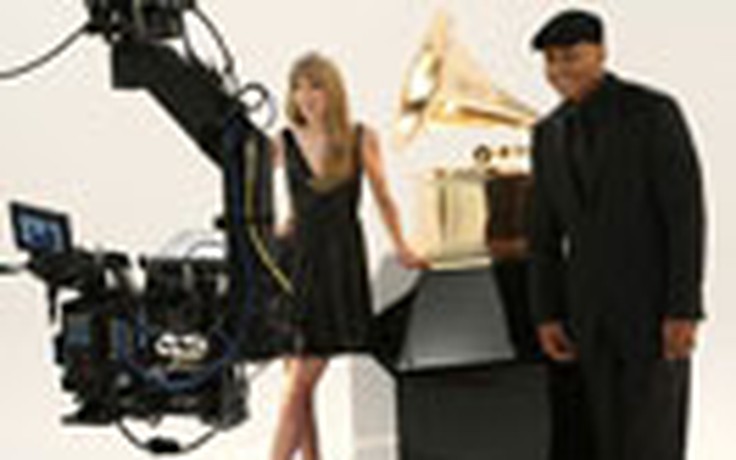 Rò rỉ ảnh quảng bá cho Grammy 2012